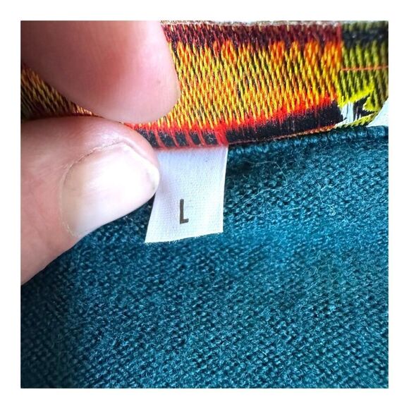 V-Neck Sleeveless Teal Sweater Vest Large By James Pringle Weavers Pure New Wool - Picture 3 of 7